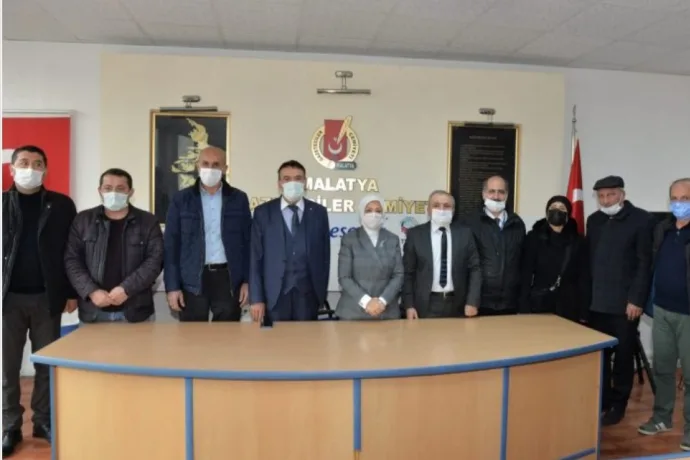 Çalık: Aday Olmayacağım, İnternet Yasası Çıkacak