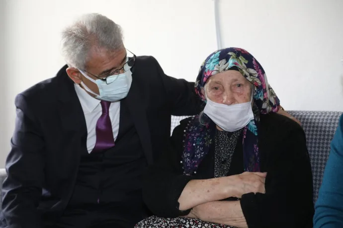 BAŞKAN GÜDER: “ENGELSİZ YAŞAM MERKEZİ’MİZ ENGELLERİ ORTADAN KALDIRIYOR”