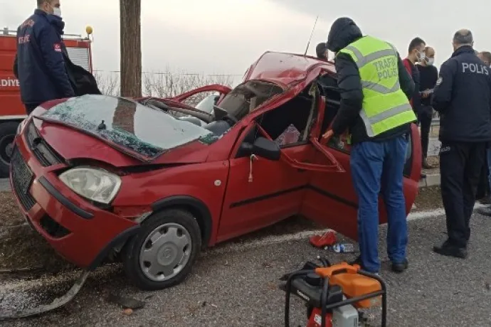 Akçadağ'da feci kaza: 1'i ağır 2 yaralı