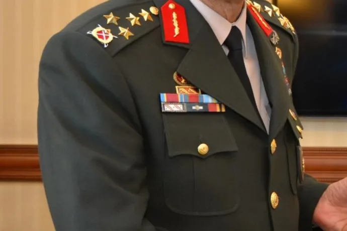 Malatya'da Kritik Görevlerde Bulunan Generalin Apoletleri Söküldü