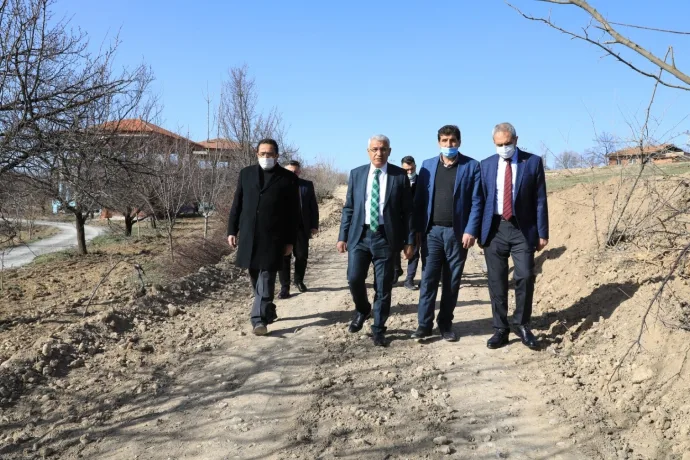 BAŞKAN GÜDER, BATTALGAZİ’DEKİ SORUNLARI ÇÖZÜMSÜZ BIRAKMIYOR