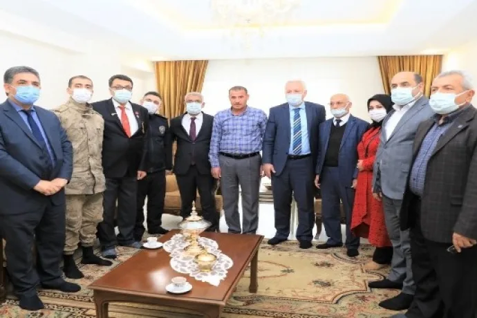 Güder'den şehit ailesine anlamlı ziyaret
