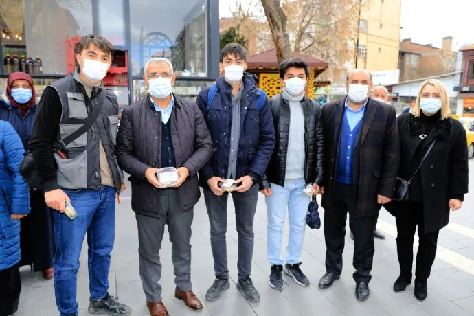 BAŞKAN GÜDER: “KANDİL GELENEKLERİMİZİ YAŞATMAMIZ GEREKİYOR”