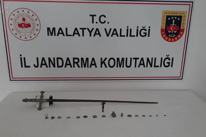 TARİHİ ESER KAÇIKÇILARINA DARBE: 2 GÖZALTI video