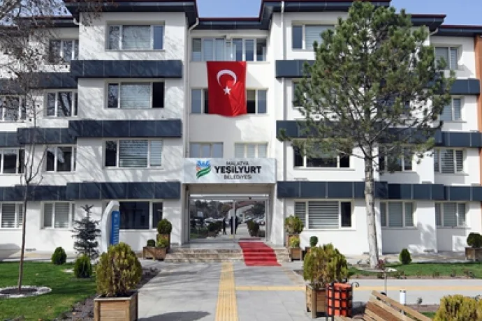 Yeşilyurt’ta Vali yardımcısı, Nüfus müdürü ve 2 kamu görevlisi görevden alındı