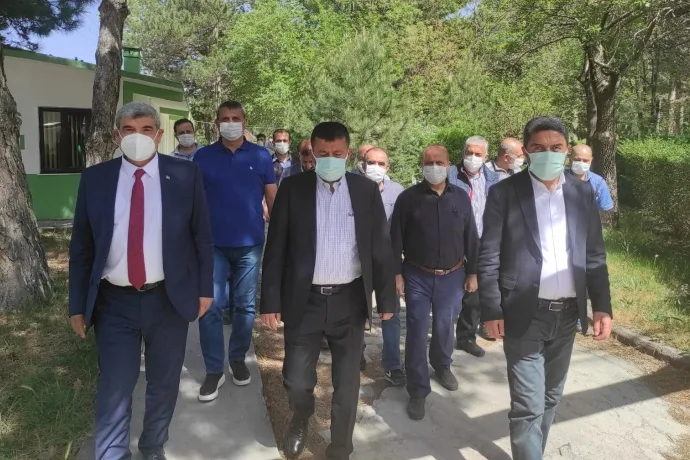 AĞBABA VE KİRAZ’DAN  ŞEKER FABRİKASINA ZİYARET