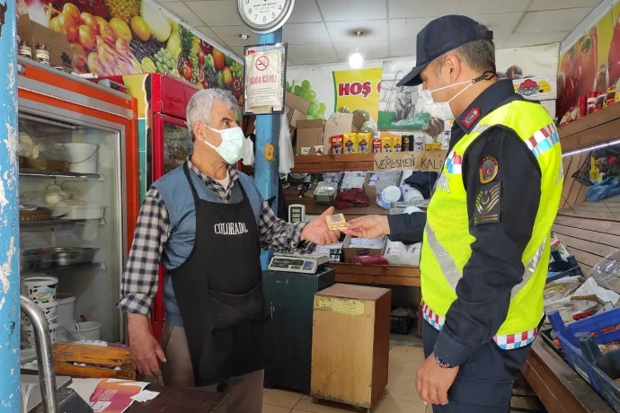 Belsos 4 Bin Kişiye Sıcak Yemek Dağıtıyor