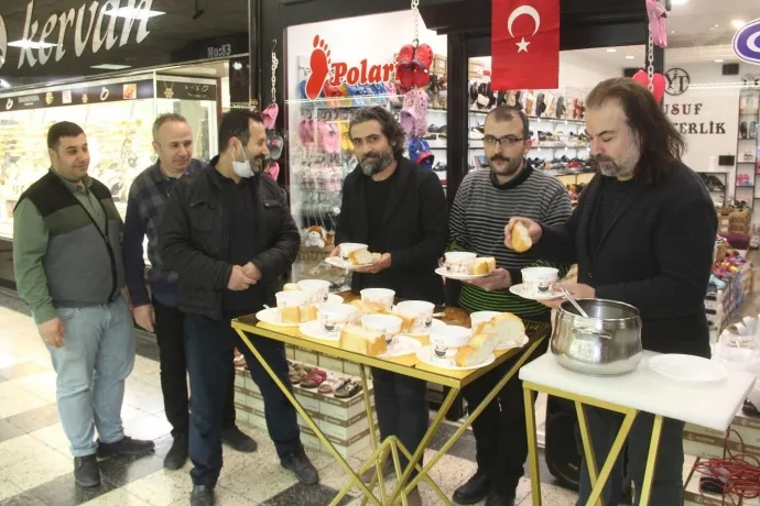 Malatyalı Esnaftan "Çanakkale menüsü" ikramı