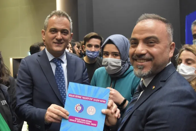 “Mesleki Eğitimde Kolektif Etki Çalıştayı”nın raporu Bakan Özer’e sunuldu