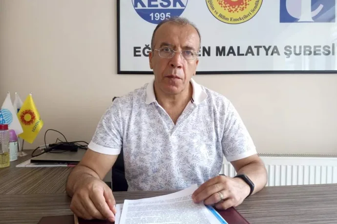 EĞİTİMDE SORUNLAR OLDUĞU GİBİ DURUYOR