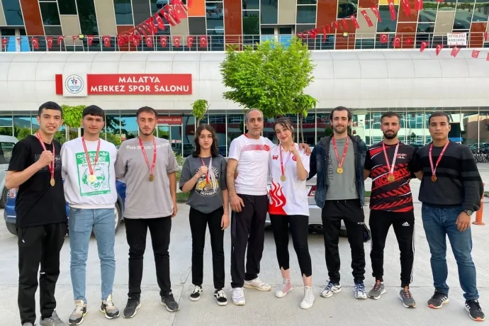 Zafer Spor Kulübü boksa damga vurdu,