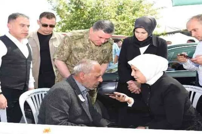 Cumhurbaşkanı Erdoğan, Malatyalı şehidin babası ile görüştü