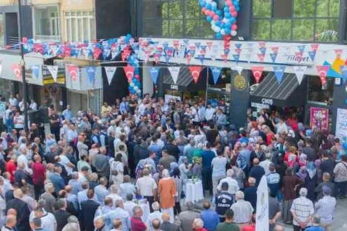 Esenlik marketlere 3 yeni şube daha katıldı
