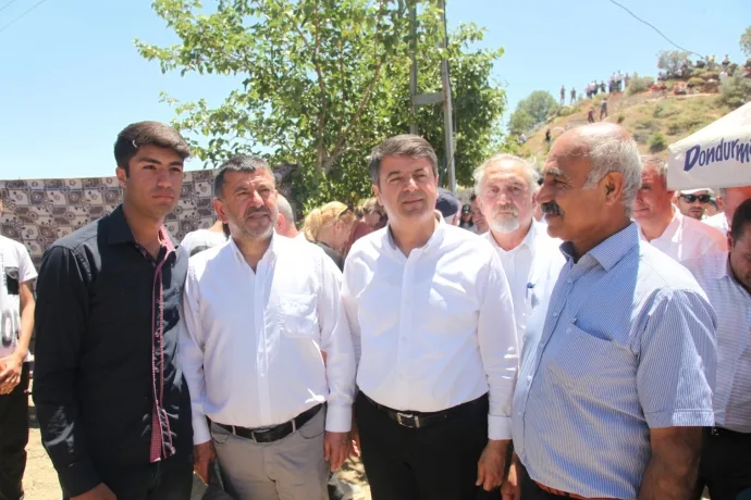CHP Genel Başkan Yardımcısı Veli Ağbaba, Dede Aziz’i anma törenine katıldı