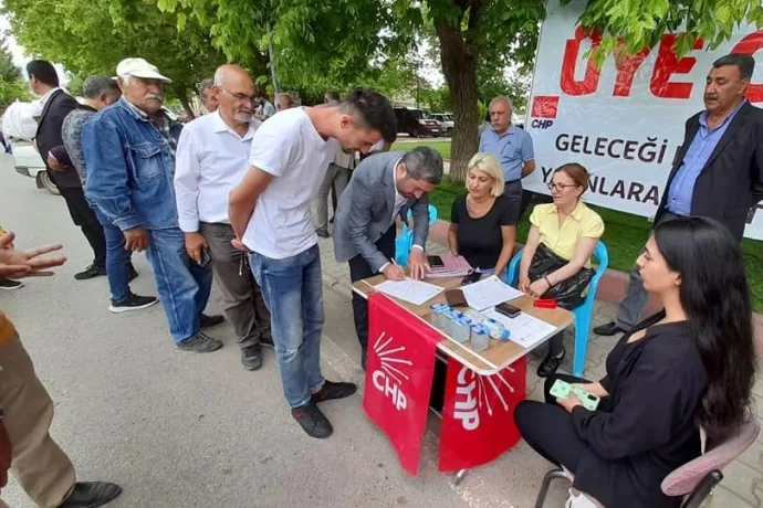 CHP DOĞANŞEHİR’DE HEM ÜYE YAZDI HEM ZİYARETLER GERÇEKLEŞTİRDİ