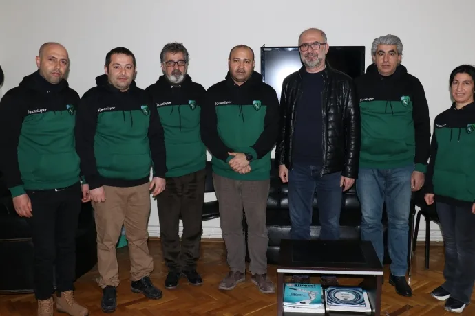 KOCAELİ GAZETECİLER CEMİYETİNDEN MALATYALI GAZETECİLERE KIŞLIK POLAR