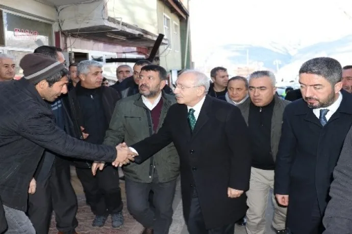 CHP Lideri Kemal Kılıçdaroğlu, Malatya'da deprem bölgesinde