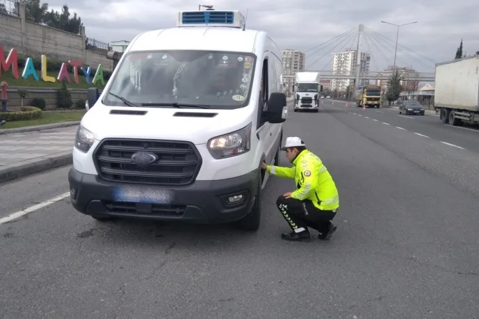 Polislerden Uyarı!
