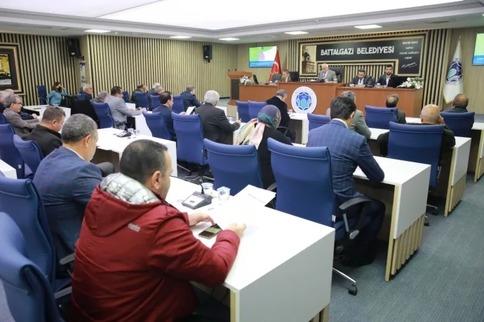 BATTALGAZİ BELEDİYESİ MECLİSİ, 14 GÜNDEM MADDESİ GÖRÜŞTÜ