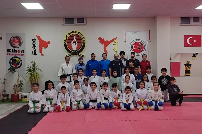 Karate sporcularına gelişim semineri