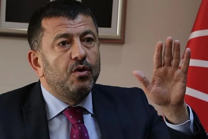 Malatya’da 3 Maymun Oynanıyor