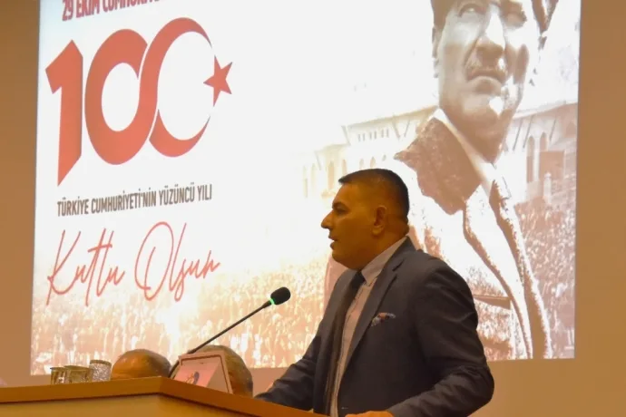 Başkan Sadıkoğlu: Cumhuriyetimizin 100. yılı kutlu olsun