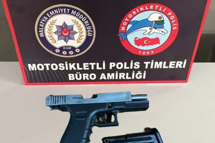 Malatya’da Çok Sayıda Silah ve Uyuşturucu Ele Geçirildi
