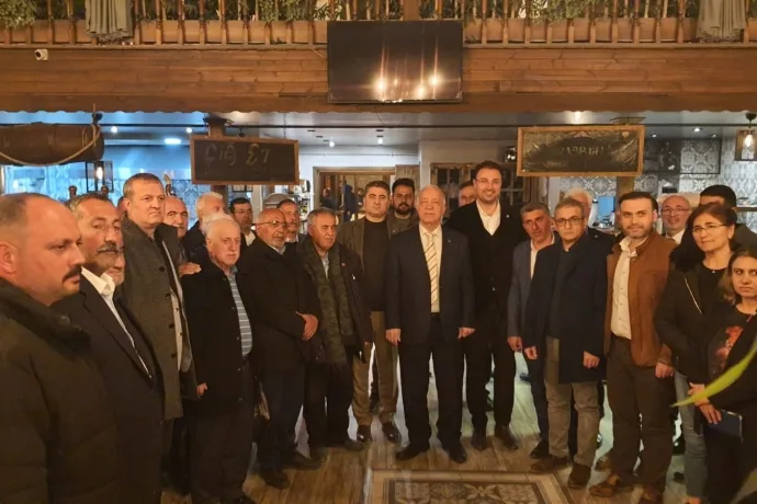 İYİ PARTi’Lİ ADAYLAR YERŞİLYURT MAHALLE MUHTARLARI İLE İFTAR YEMEĞİNDE BULUŞTU