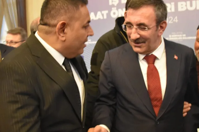 Başkan Sadıkoğlu, Malatya’nın sorunlarına hassasiyetle yaklaşılmasını talep etti