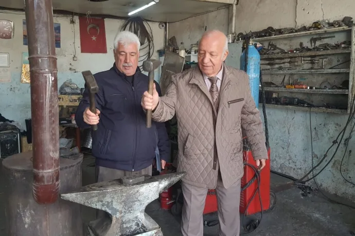 İYİ PARTİ’Lİ ADAYLAR SANAYİ SİTESİ  ESNAFINI İLE BİR ARAYA GELDİ