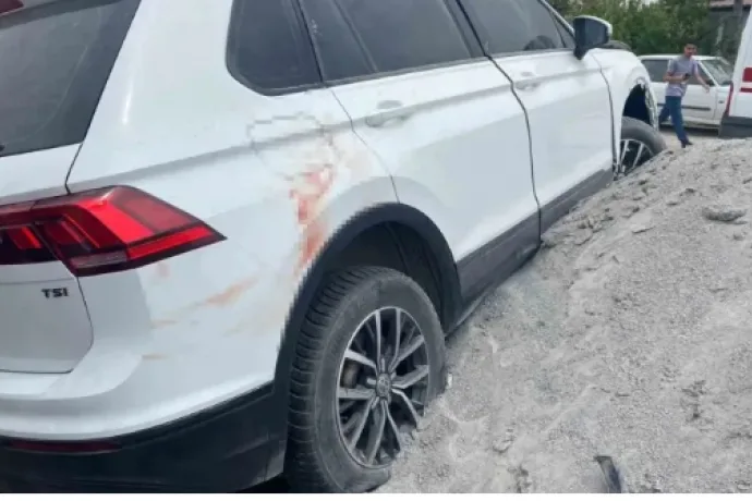 Kontrolden Çıkan Araç Yol Kenarına Savruldu: 4 Yaralı