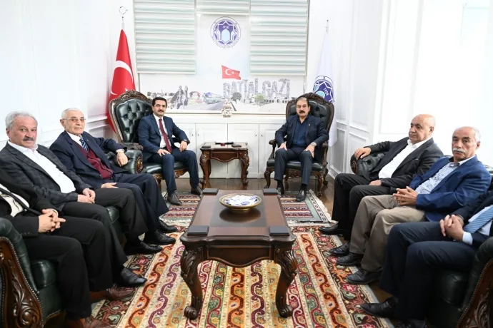 Esnaf teşkilatlarından Başkan Taşkın’a ziyaret