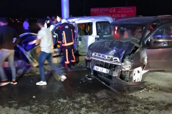 Malatya’da Feci Kaza: 1 Ölü, 4 Yaralı!