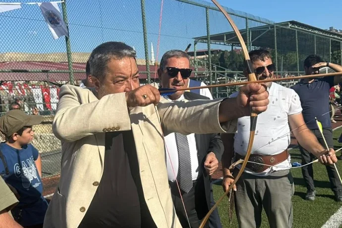 MHP Malatya Milletvekili Fendoğlu: FESTİVALLERE SAHİP  ÇIKMALIYIZ