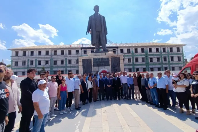 CHP 101. YILINI KUTLUYOR