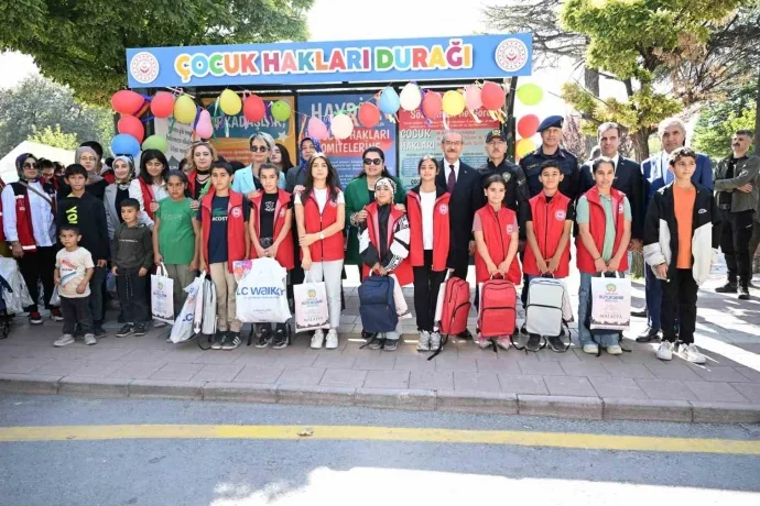 Malatya’da "Çocuk Hakları Durağı" etkinliğiyle farkındalık artırıldı