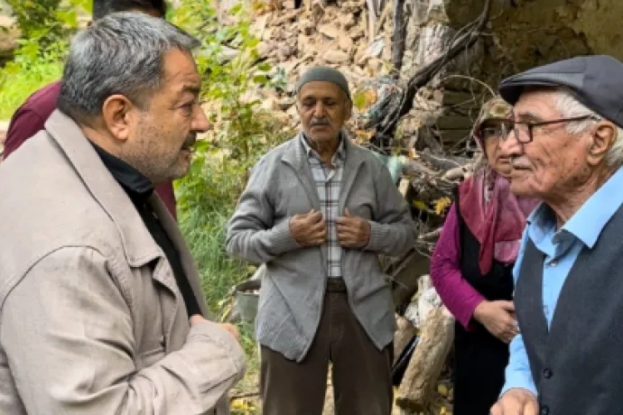 Fendoğlu, Kale’de vatandaşları ziyaret etti