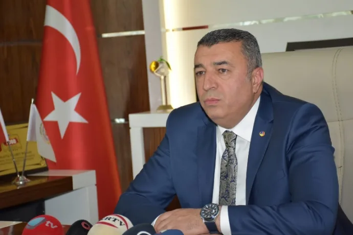 BAŞKAN ÖZCAN’DAN CUMHURİYETİN 101. YILI KUTLAMA MESAJI