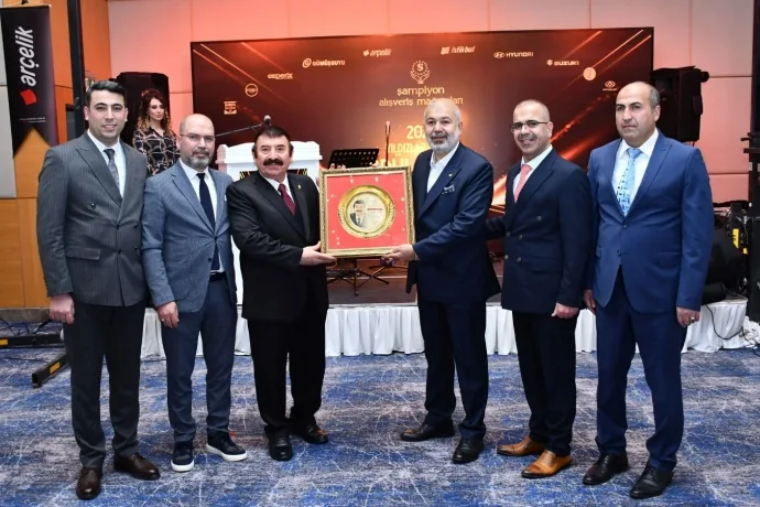 Malatya’nın köklü şirketlerinden birisi olan Şampiyon A.Ş.’nin 44. kuruluş yıldönümü İstikbal, Arçelik Mağazaları ile Yapı İnşaat ve Enerji Şirketlerinde çalışan personellerine yönelik düzenlenen etki