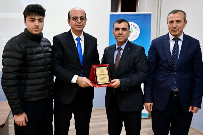 Geçit, gençlik projelerine bir yenisini daha ekledi
