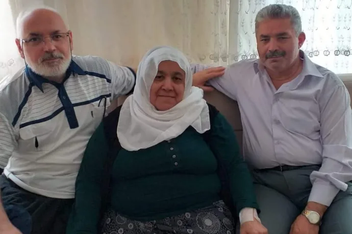 Başkan Ali Karadoğan'ın annesi Korona'dan ödlü