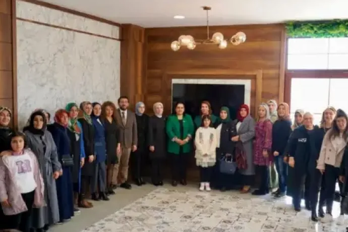 Hanımefendi Selda Yavuz Serviks Kanseri Farkındalığı Programına Katıldı