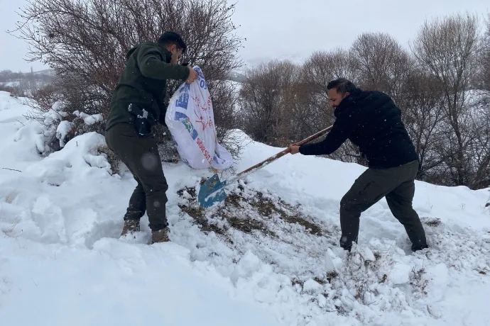 Malatya’da Yaban Hayvanları İçin Yemleme Çalışması Başlatıldı