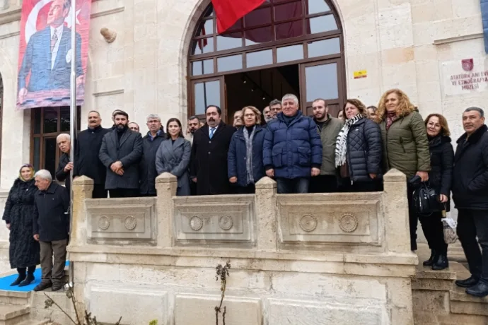 Cumhuriyet Halk Partisi (CHP)