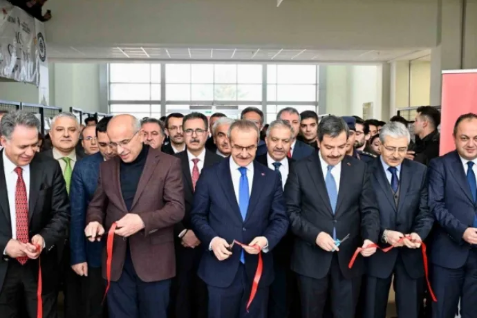 Turgut Özal Üniversitesi’nde MTÜ AR-GE Proje Pazarı 2025 etkinliği gerçekleştirildi