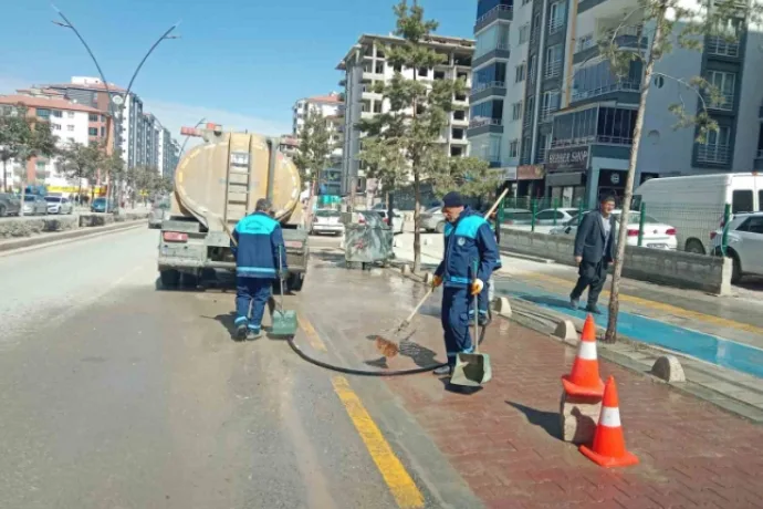 Battalgazi’de temizlik çalışmaları hızla sürüyor