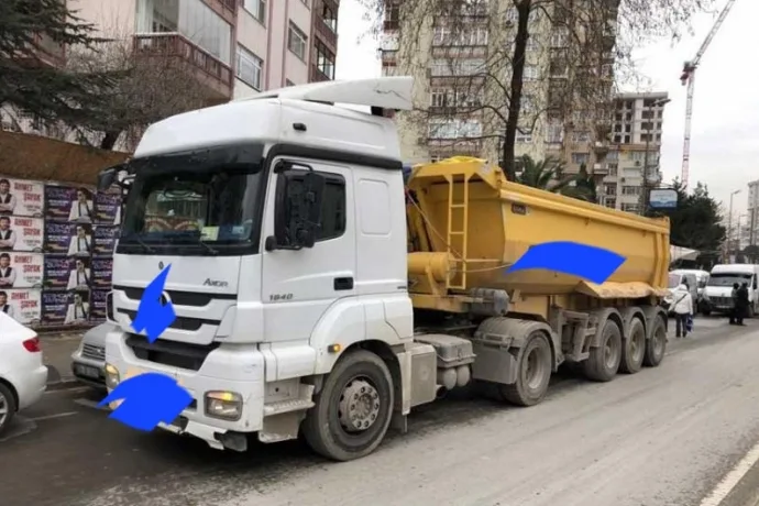 Hafriyat Kamyonları Tehlike Saçıyor: Aile Faciası Kıl Payı Atlatıldı