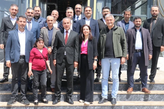 “Değişim ve Dayanışma Grubu” SMMMO Seçimleri İçin Adaylığını Açıkladı “Ben değil, biz olmaya geldik” sloganıyla yola çıktılar