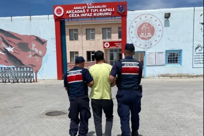Malatya’da Jandarmadan Zehir Tacirlerine Darbe! 6 Operasyon, 18 Gözaltı