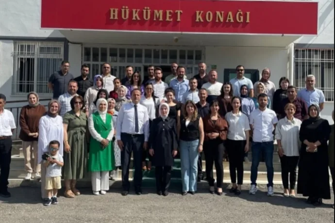 Yeşilyurt Kaymakamı Kutsal Baytak’a Duygusal Veda: “Böyle Bir Kaymakam Bir Daha Gelmez”